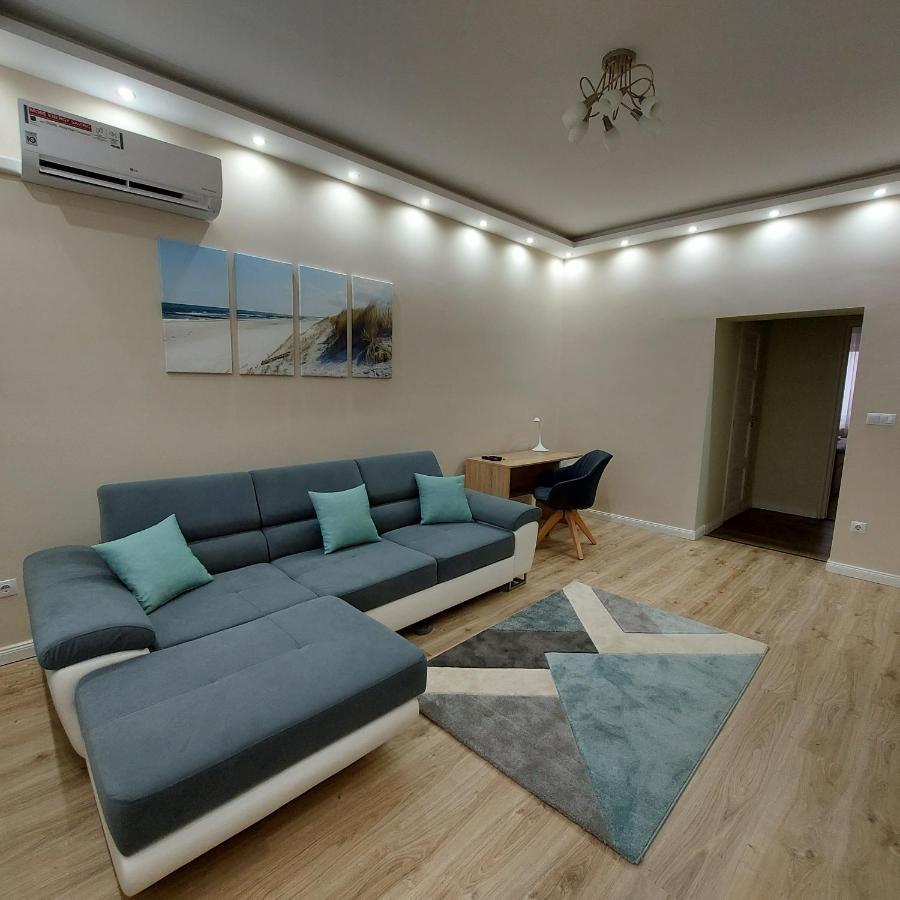 Ancsi Apartmant Kecskemét Exterior photo